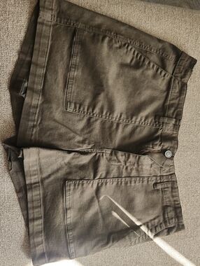 Women's Olive Green Cotton Chino Shorts